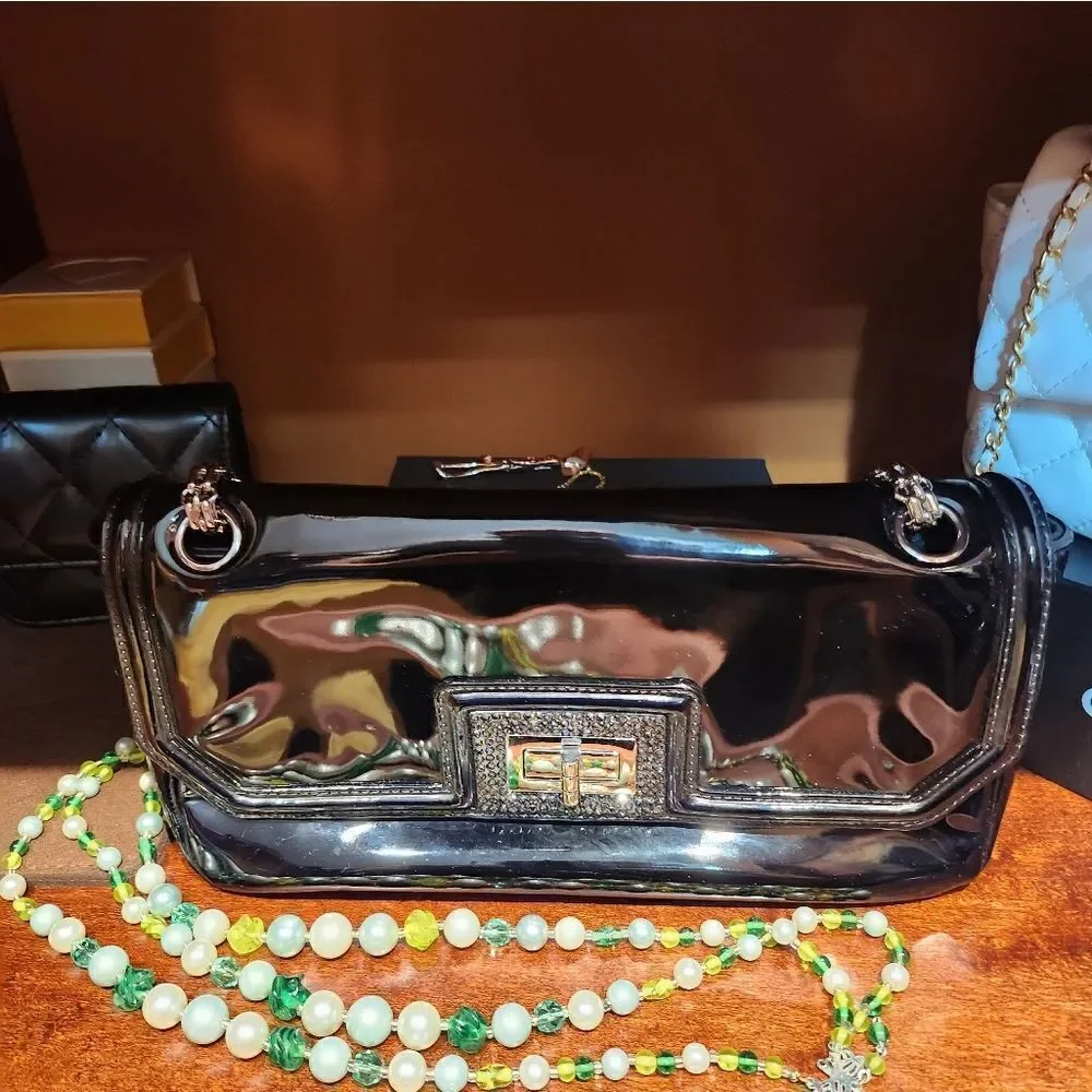 Chanel Black Patent Leather Handbag - Picture 4 of 16